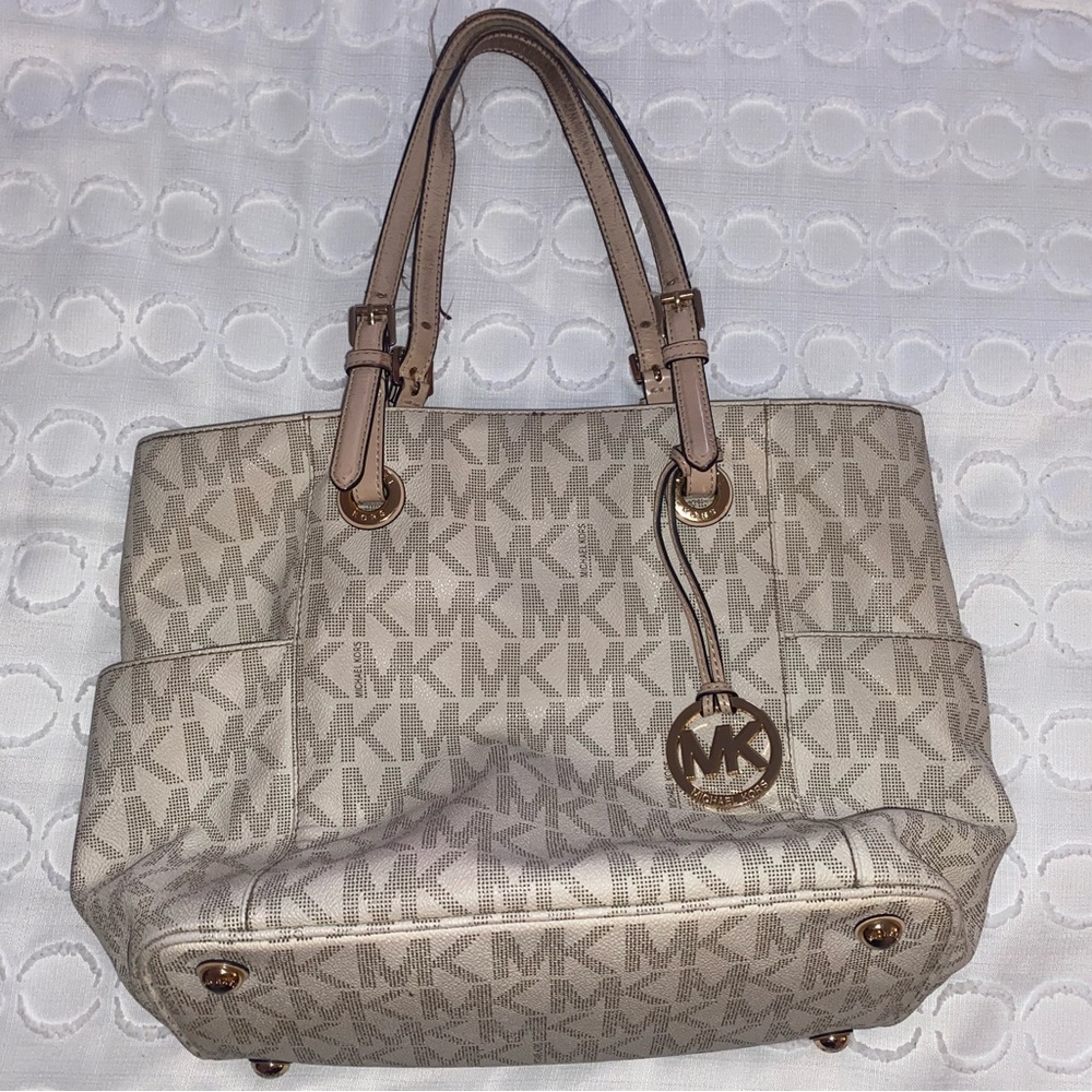 MK Signature Tote bag (frayed handles) authentic